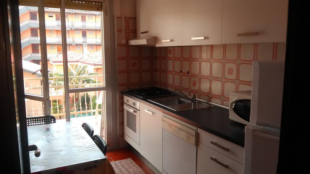 Appartamento Giusy Ventimiglia Exterior foto